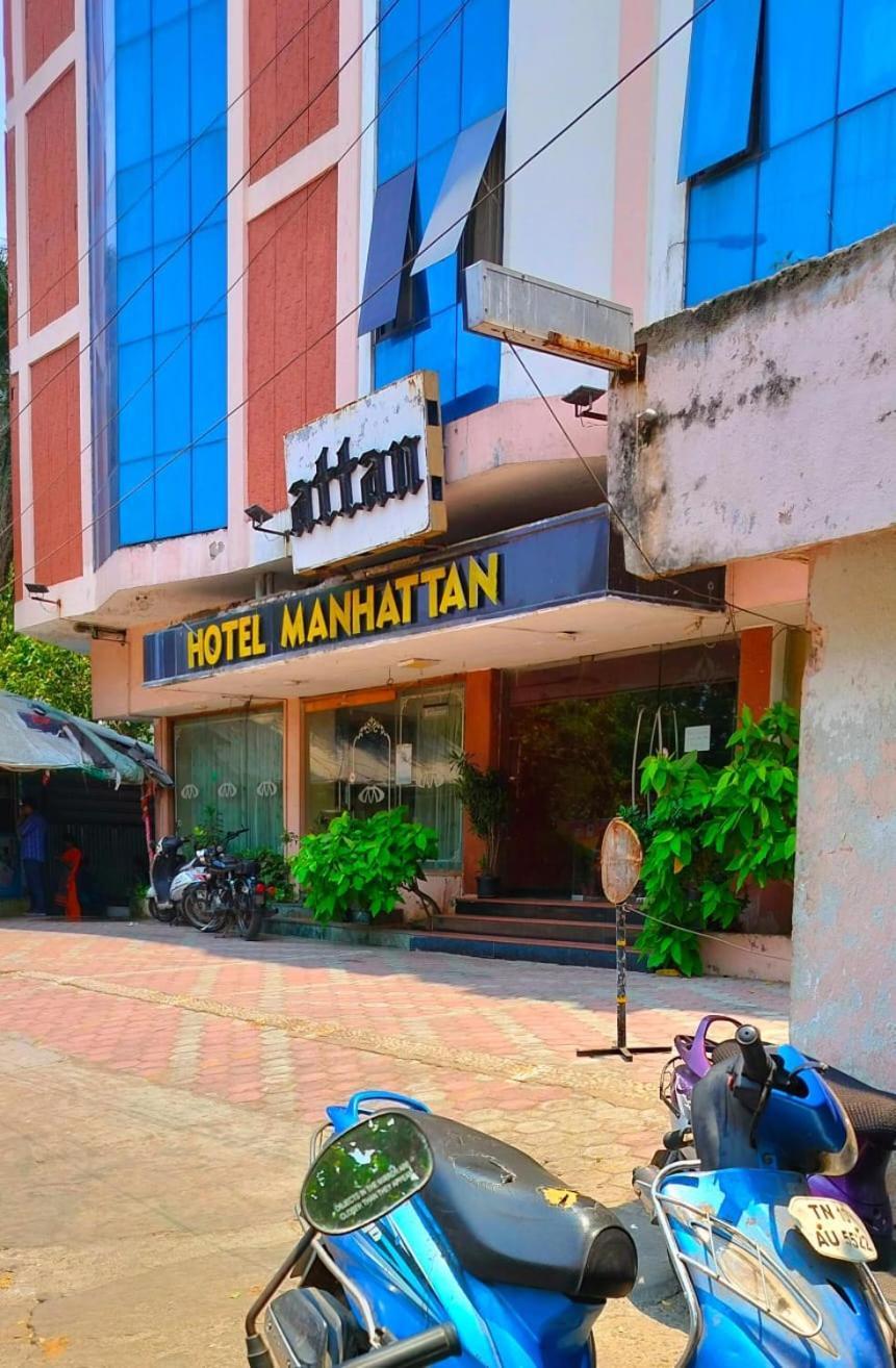 Hotel Manhattan 钦奈 外观 照片